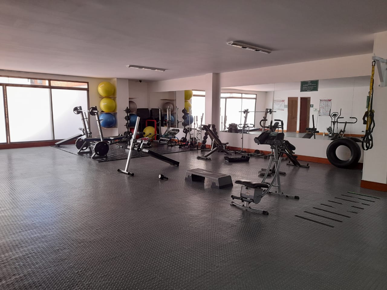 GIMNASIO 2